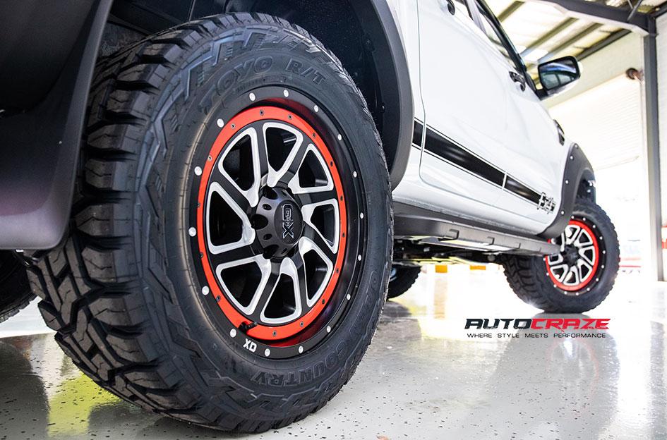 FORD RANGER RECOIL XD SATIN BLACK WITH RED RING